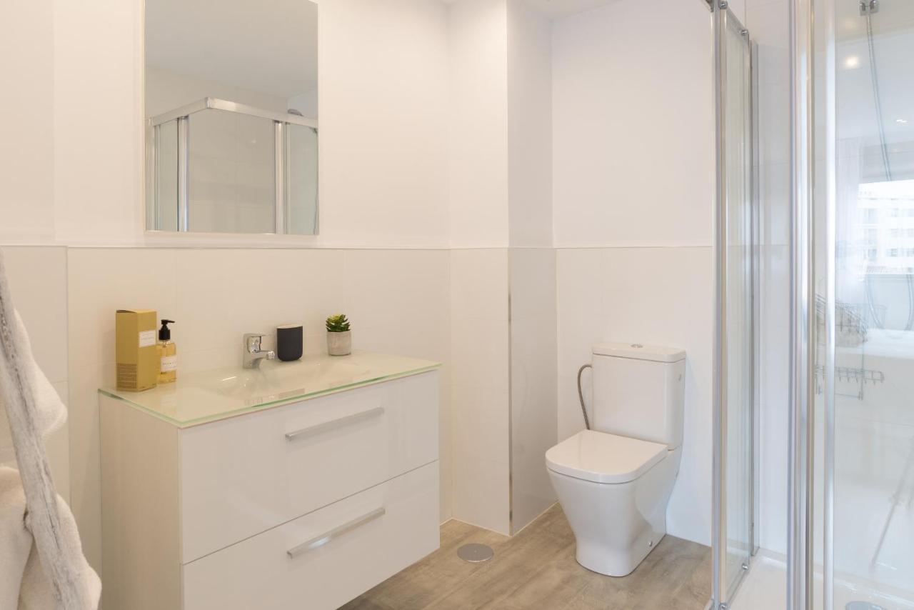 Urbe10 Angel Ganivet 2 Bedrooms Apartment Málaga Exterior foto
